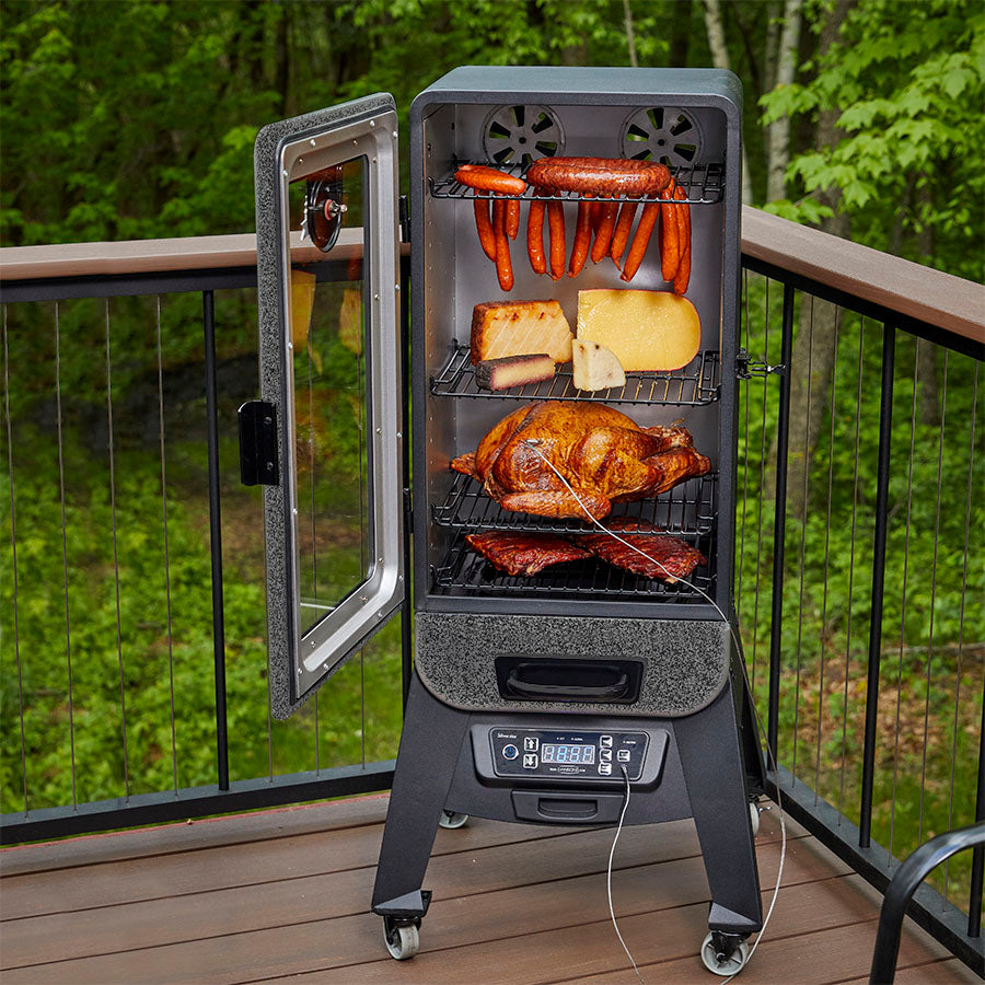 3-Series Digital Vertical Smoker. Silver Hammertone