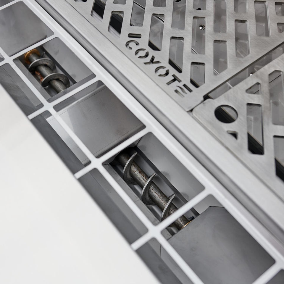 **Coyote Grills: 36 Coyote Pellet Grill