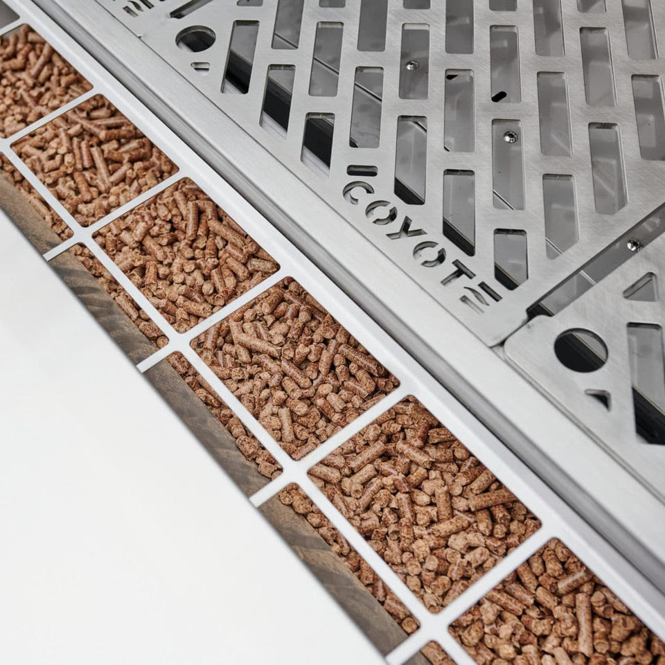 **Coyote Grills: 36 Coyote Pellet Grill
