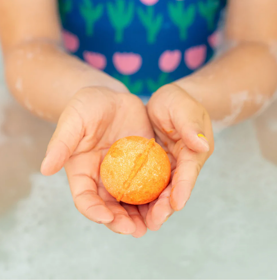 Möbi® Little Whale Bath Co.™ Bath Fizzies (single)