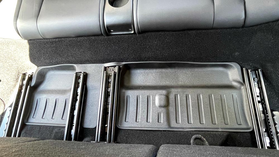 2021-2025 Tesla Model Y Third Row Floor Mat (7 Seater)
