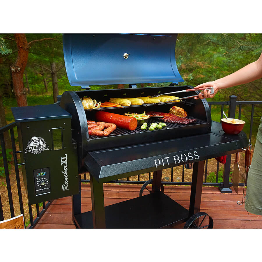 1000R2 Pellet Grill (w/ Sear Slide)